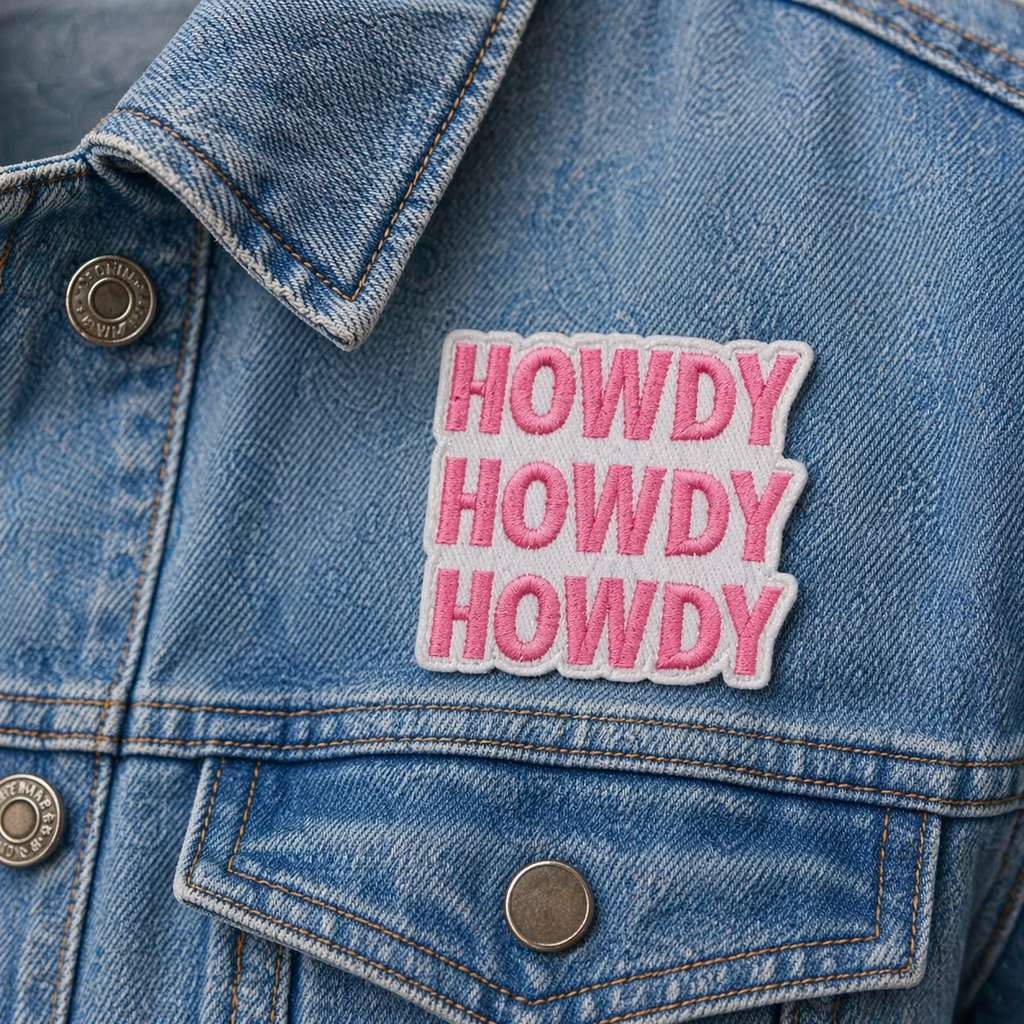 Howdy roosa – silitettävä kangasmerkki